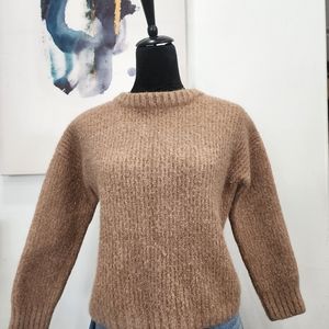 [ LAUDE THE LABEL] womens size Large, tan BABY ALPLACA SWEATER.